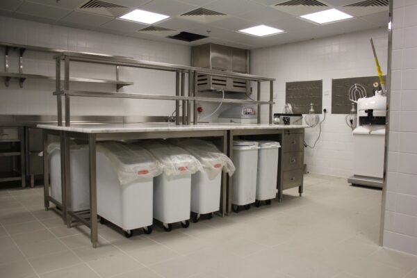 Hotel - Image 4
