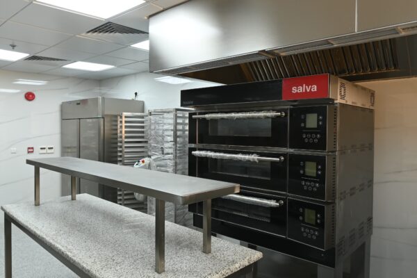 Kitchen & Laundry Equipment - Image 12