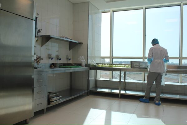 Kitchen & Laundry Equipment - Image 11
